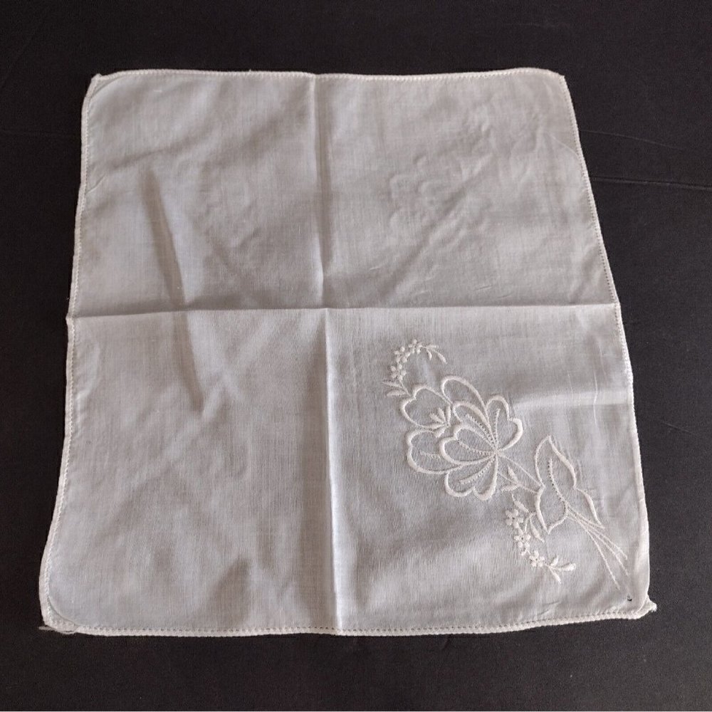 Vintage Cotton White Hankie Hankerchief Embroidered Floral Corner